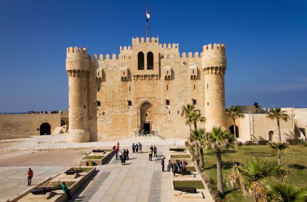 Comment organiser une visite des sites historiques de l'ancienne Alexandrie, Égypte ?